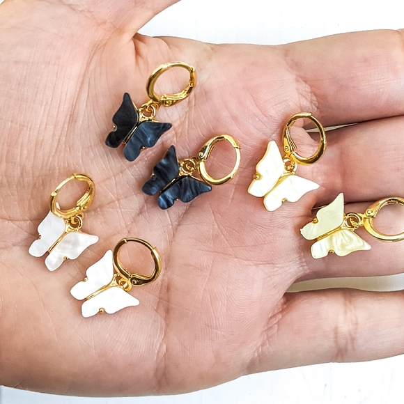 Holographic Iridescent Acrylic Gold Jewelry Sets - Picture 3 of 12